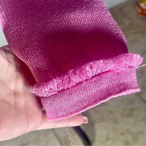 SOLD St. John Marie Gray Rare Y2K Santana Knit Hot Pink Logo Buttons Fringe - Picture 7 of 14